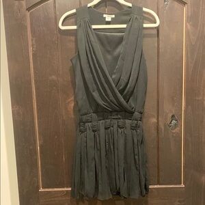 Elegant Black Sleeveless Dress